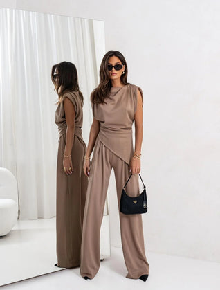 Soft Hour Two Piece Set | Brown